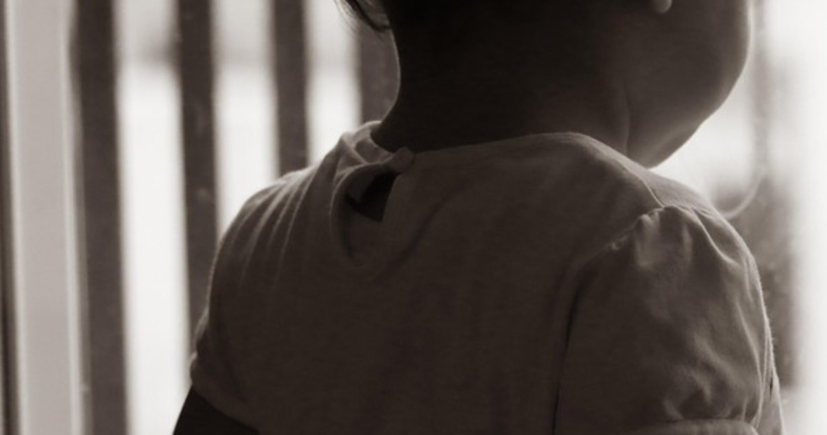 Roma, madre tortura suo figlio: "Sei grasso", capelli ossigenati, botte e insulti Roma, madre tortura suo figlio: "Sei grasso", capelli ossigenati, botte e insulti