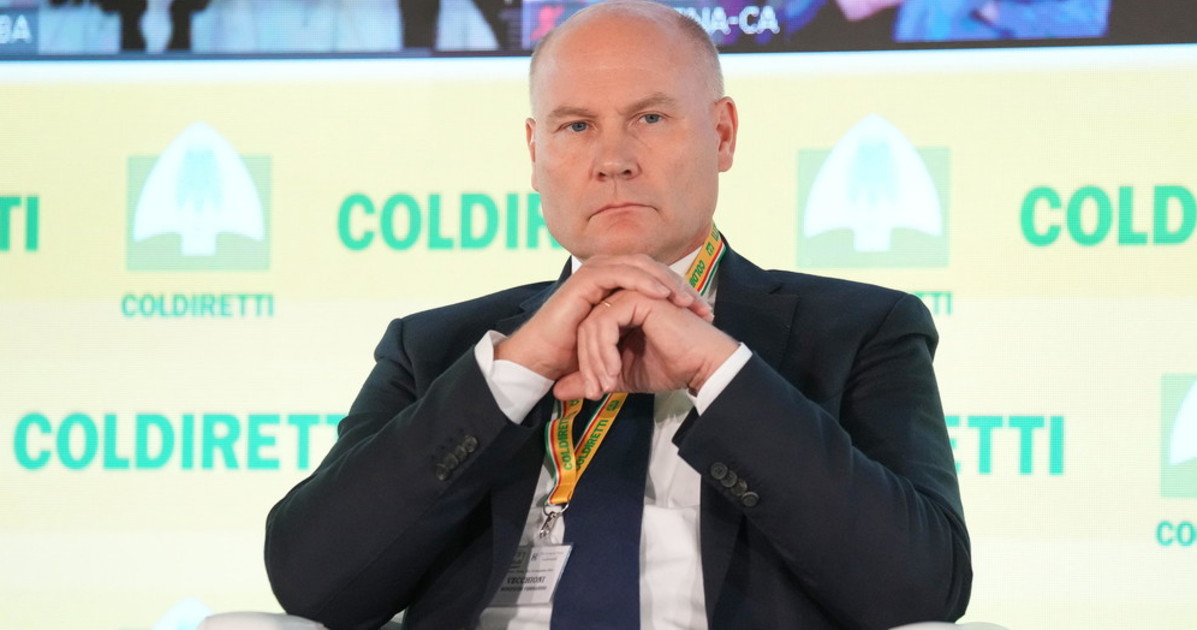 Forum Coldiretti, Federico Vecchioni: "Il binomio agricoltura finanza rappresenta una concreta opportunità di crescita per l Forum Coldiretti, Federico Vecchioni: "Il binomio agricoltura finanza rappresenta una concreta opportunità di crescita per l