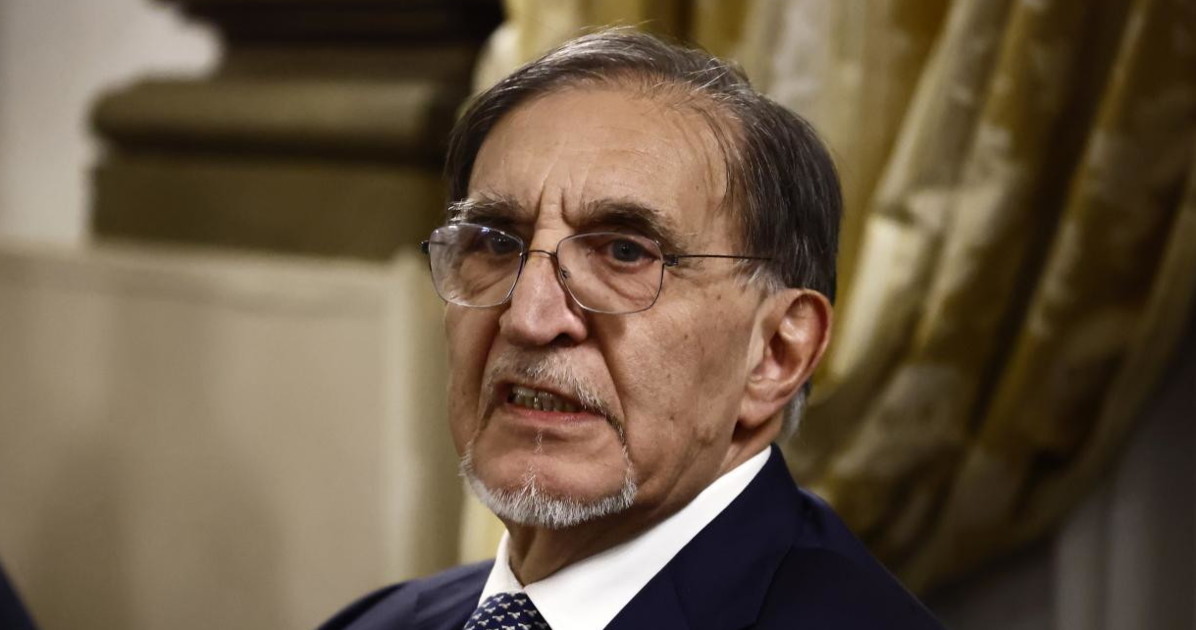 ignazio la russa passa all attacco l aula non sia di chi non ha nulla da fare