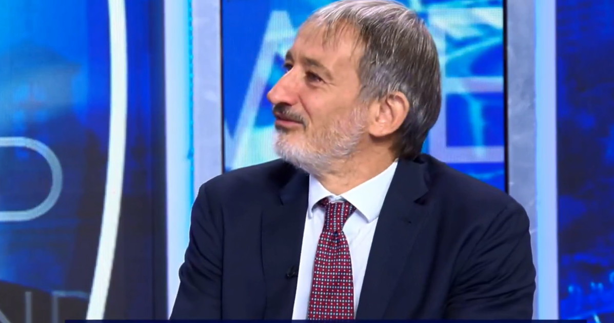 4 di Sera, Senaldi azzera la sinistra: "Sta venendo giù" 4 di Sera, Senaldi azzera la sinistra: "Sta venendo giù"