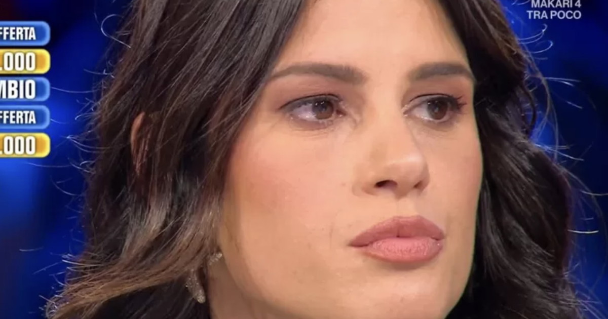 affari tuoi l insulto inaccettabile ad alessandra non mi sembrava intelligente da Liberoquotidiano.it affari tuoi l insulto inaccettabile ad alessandra non mi sembrava intelligente