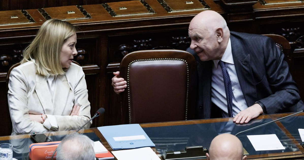 Sondaggio Youtrend, Meloni guadagna 5 punti in 3 mesi: il dato che fa esplodere M5s e sinistra