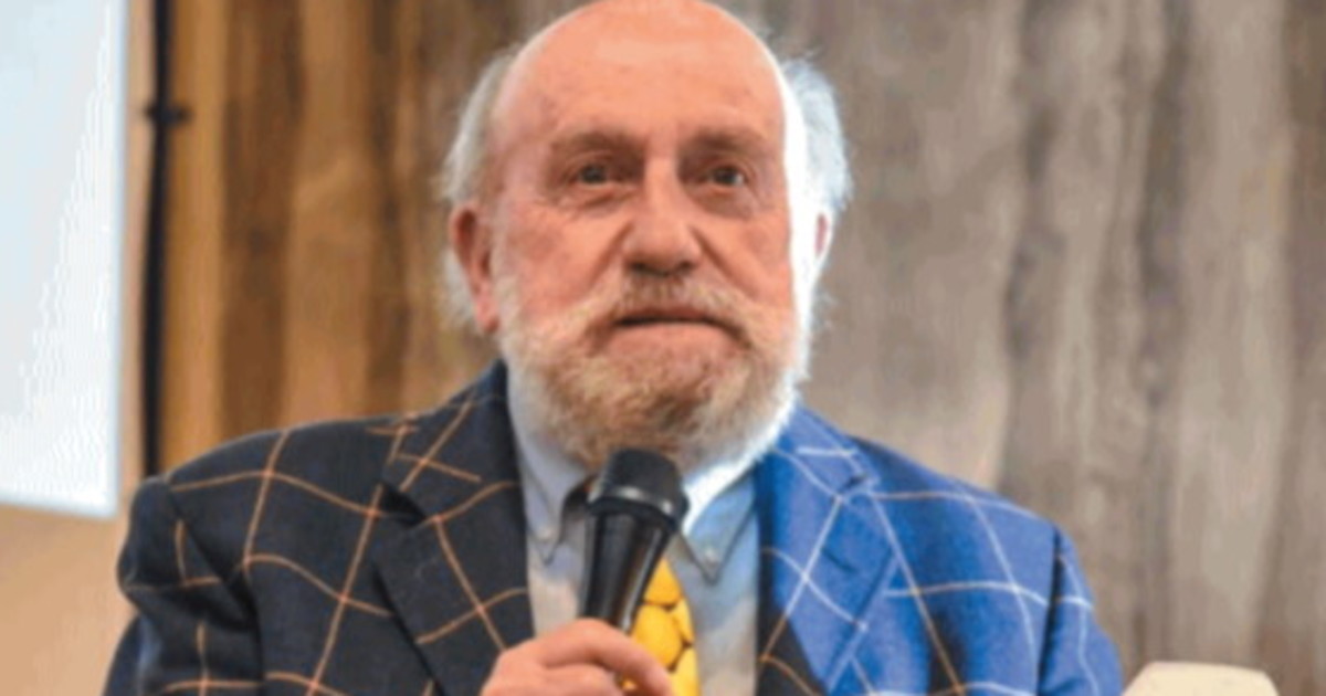 Enrico Beruschi: "Quella botta in testa da Silvio..."