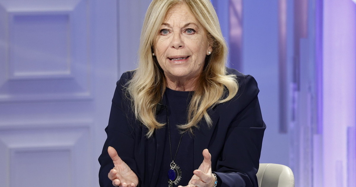 Rita Dalla Chiesa spiana la sinistra: "Questa è una carognata" Rita Dalla Chiesa spiana la sinistra: "Questa è una carognata"