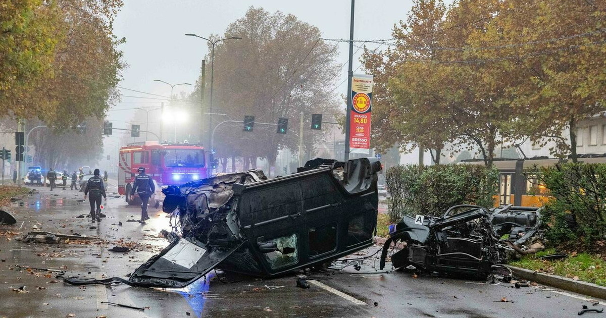 Schianto all’alba a Milano al volante senza patente si è finto un soccorritore Schianto all’alba a Milano al volante senza patente si è finto un soccorritore
