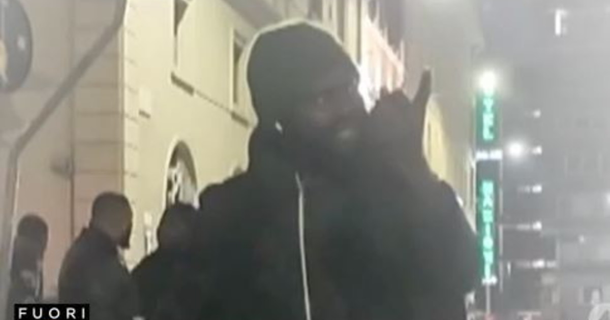 Fuori dal Coro, "che ci fai qui eh!?": l Fuori dal Coro, "che ci fai qui eh!?": l