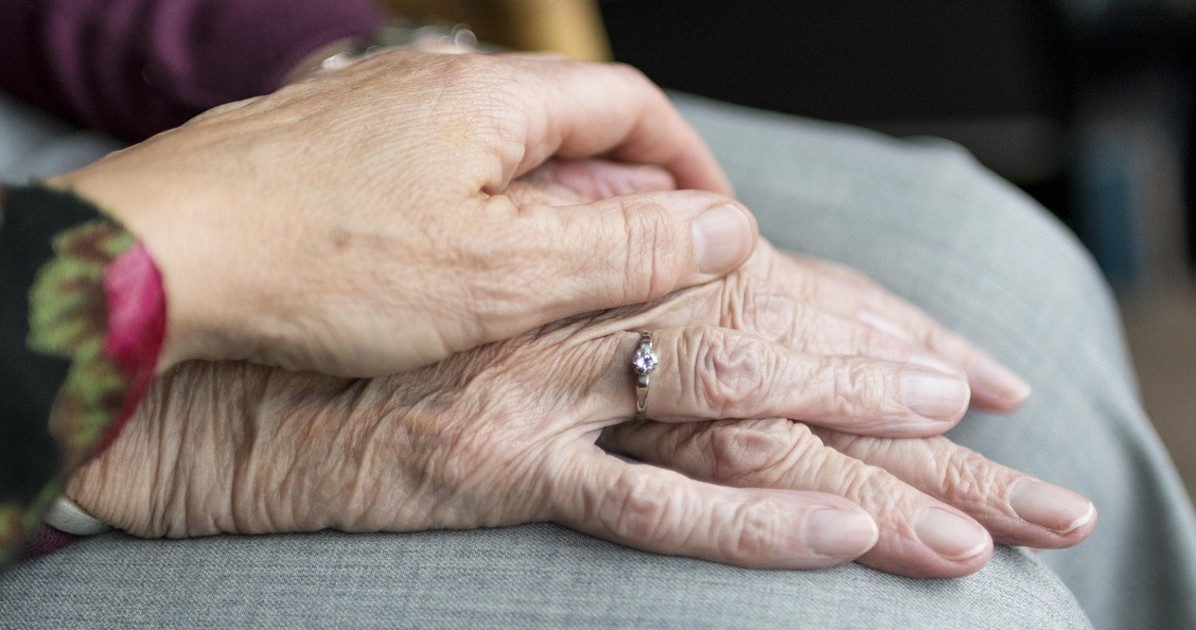 Gemelle Kessler, il suicidio è negazione della libertà Gemelle Kessler, il suicidio è negazione della libertà