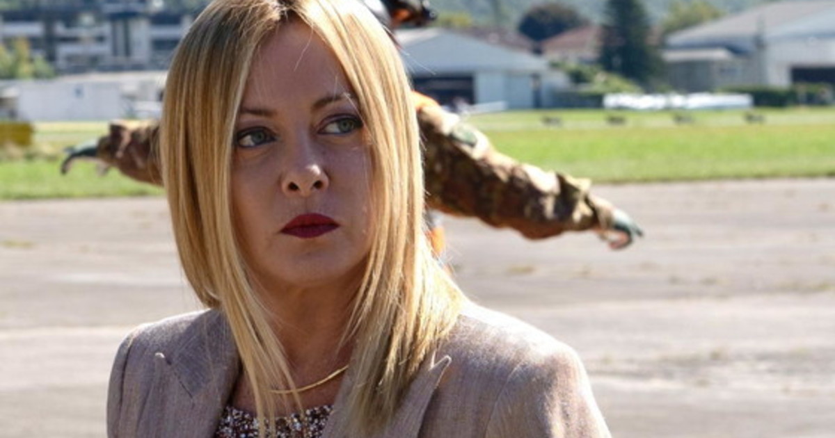 La strada obbligata che va da palazzo Chigi verso il Quirinale