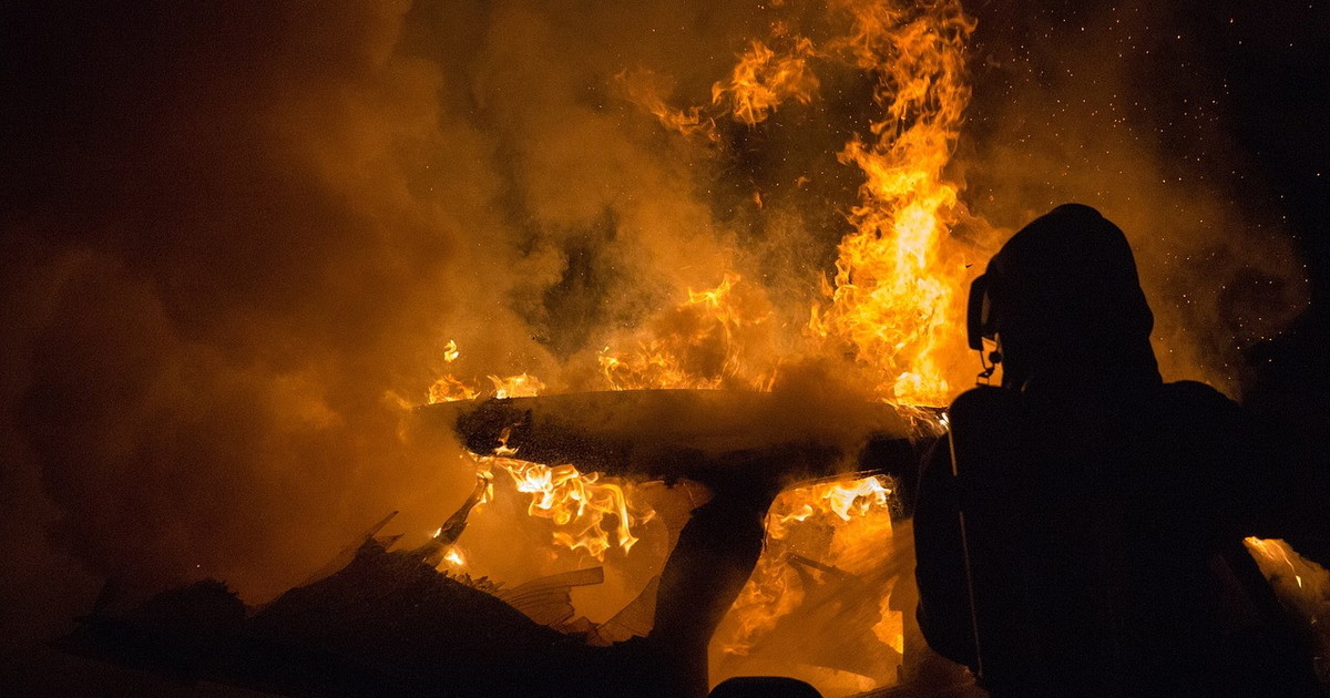 Il marocchino che in 20 giorni ha bruciato sei macchine