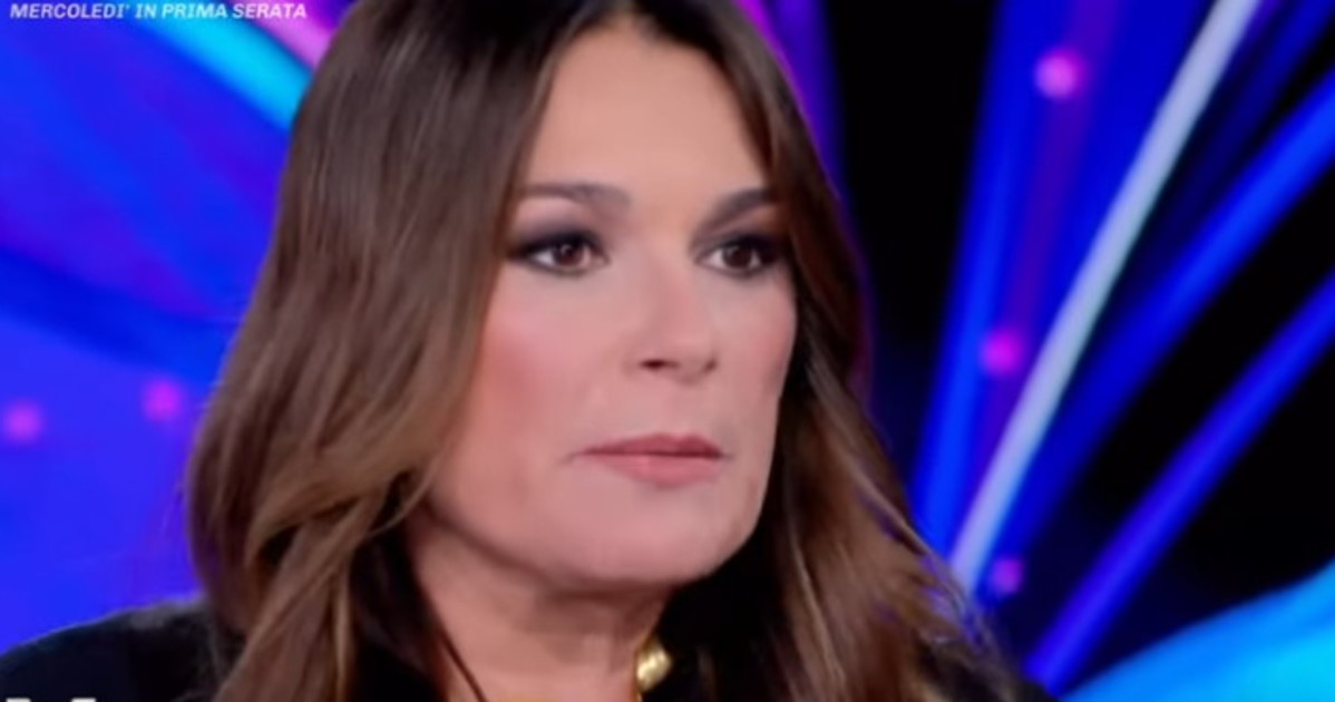 Alena Seredova sbotta di rabbia: "Gli italiani possono essere cattivi"