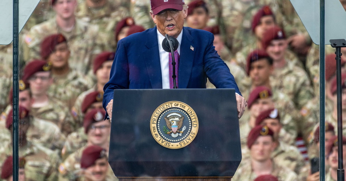 Donald Trump: "Sarah Beckstrom è morta. Fuori dagli Usa tutti i rifugiati afghani"