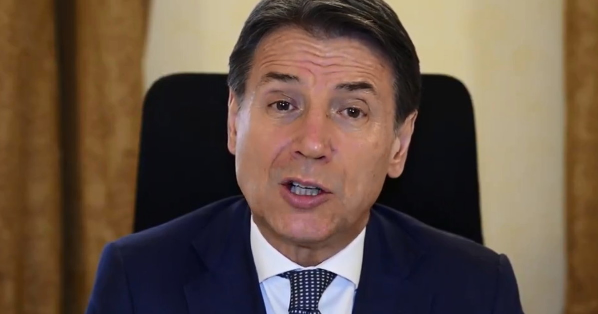 Conte, "io sono pronto": Atreju, altro sfregio alla Schlein in fuga Conte, "io sono pronto": Atreju, altro sfregio alla Schlein in fuga