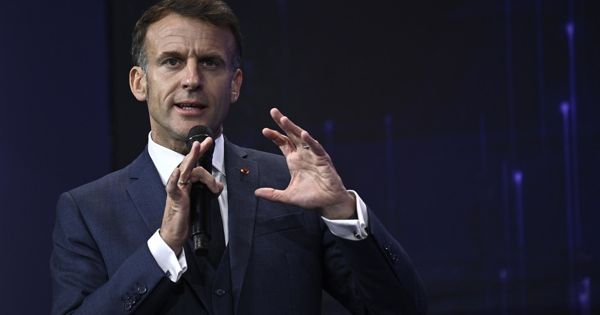 Emmanuel Macron, un terremoto: fa affari di nascosto con Putin