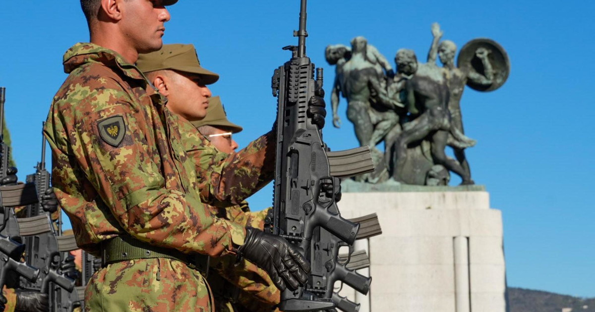 Leva, le origini della declinazione militare