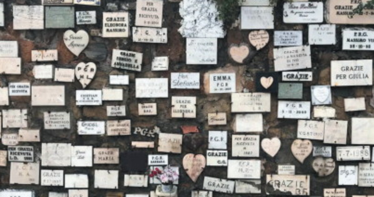 200 il momento del fioretto natalizio rinuncia votiva o scaramanzia