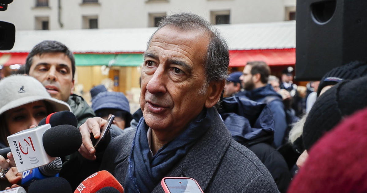 Beppe Sala, crollo verticale: sondaggio, quanto perde in un anno