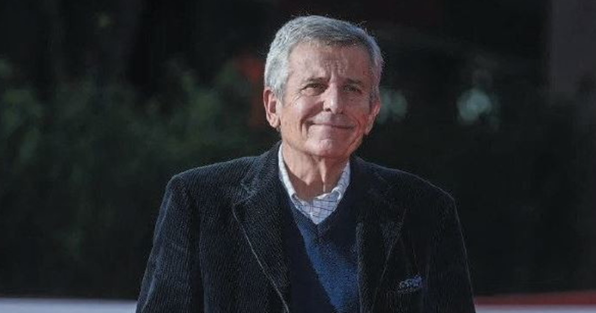 Maurizio Micheli: "Saltimbanco si nasce e si muore" Maurizio Micheli: "Saltimbanco si nasce e si muore"