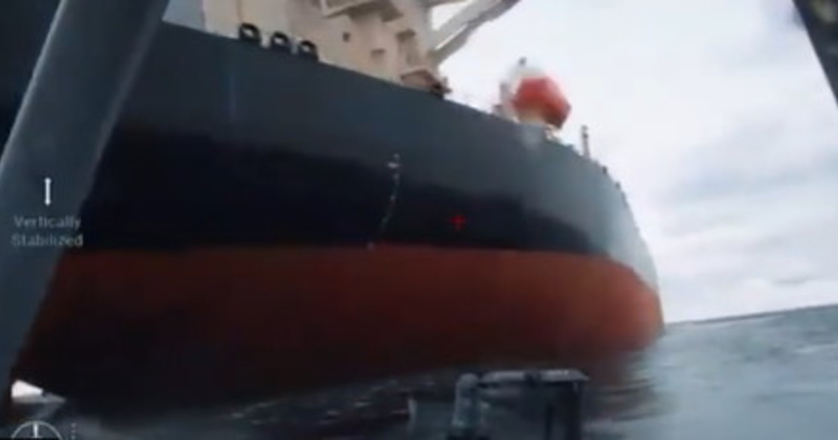 Germania sotto attacco, "la pista delle navi cargo russe": cosa sta emergendo Germania sotto attacco, "la pista delle navi cargo russe": cosa sta emergendo