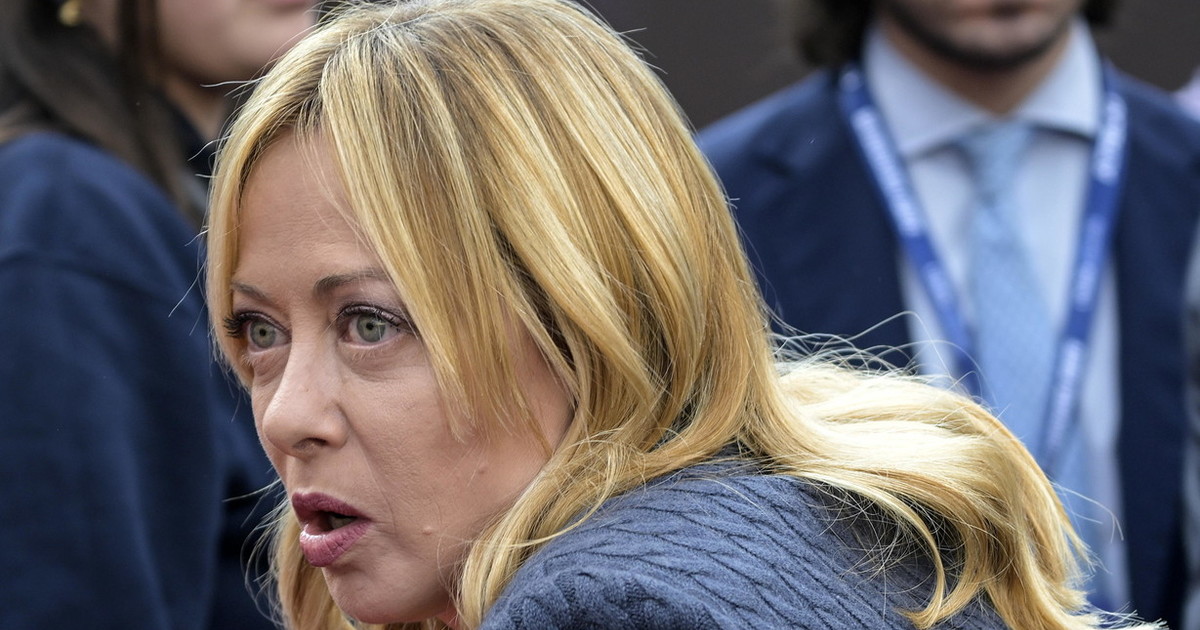 Atreju, il fuori programma: chi vuole Meloni sul palco Atreju, il fuori programma: chi vuole Meloni sul palco