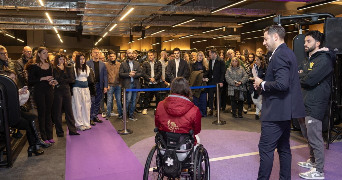 anytime fitness inaugura il nuovo corporate club di roma eur e annuncia l8217obiettivo di arrivare a 100 palestre in italia nei prossimi due anni da Liberoquotidiano.it anytime fitness inaugura il nuovo corporate club di roma eur e annuncia l8217obiettivo di arrivare a 100 palestre in italia nei prossimi due anni