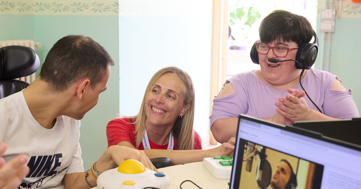 assistere con passione umilt224 e professionalit224 entriamo nella casafamiglia casangelica gestita dalla cooperativa medihospes da Liberoquotidiano.it assistere con passione umilt224 e professionalit224 entriamo nella casafamiglia casangelica gestita dalla cooperativa medihospes