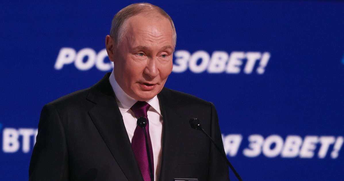 vladimir putin insulta gli europei che razza di maialini siete da Liberoquotidiano.it vladimir putin insulta gli europei che razza di maialini siete