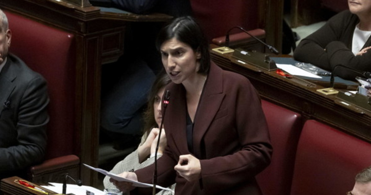 elly schlein letterina a meloni e gelo in aula chi fa cabaret da Liberoquotidiano.it elly schlein letterina a meloni e gelo in aula chi fa cabaret