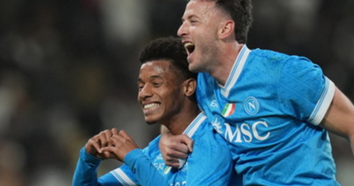 Supercoppa al Napoli: David Neres show, 2 0 al Bologna