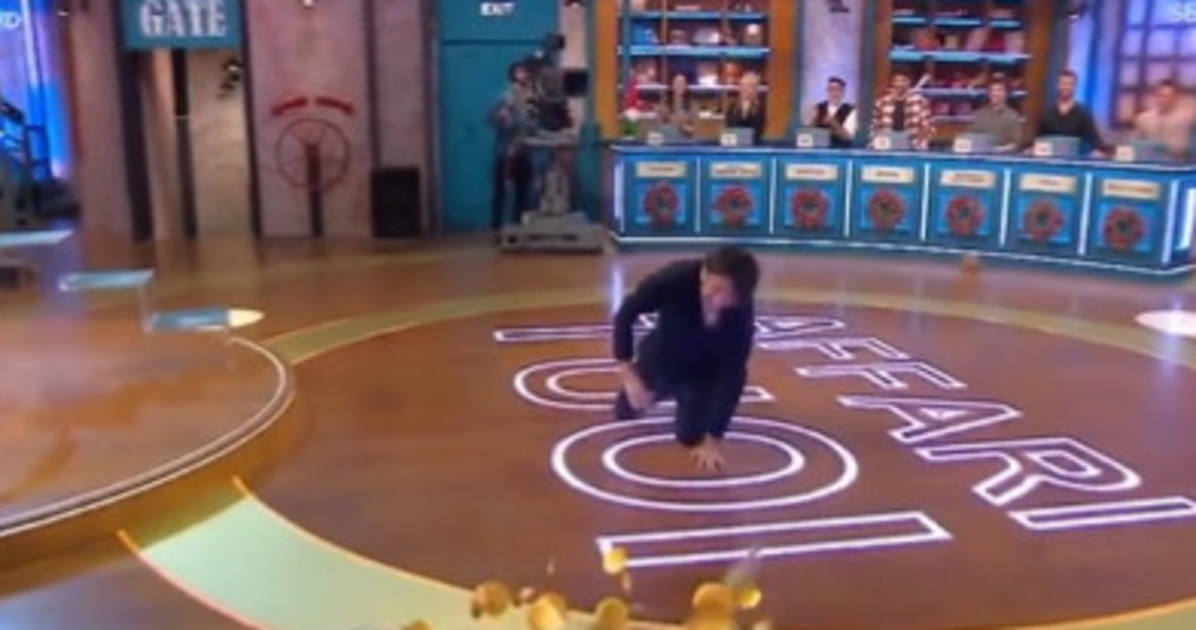 Affari tuoi, Herbert Ballerina umiliato pure da Gennarino: finisce male Affari tuoi, Herbert Ballerina umiliato pure da Gennarino: finisce male