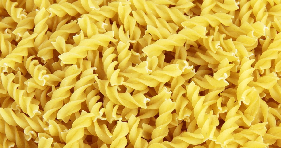 trump rivede al ribasso i dazi sulla pasta esulta lollobrigida italia rispettata nel mondo