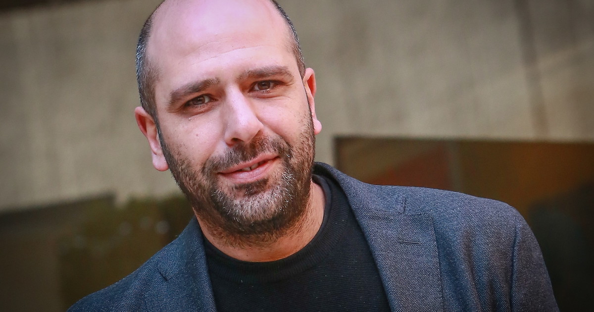 checco zalone la cifra monstre che ha incassato col nuovo film da Liberoquotidiano.it checco zalone la cifra monstre che ha incassato col nuovo film