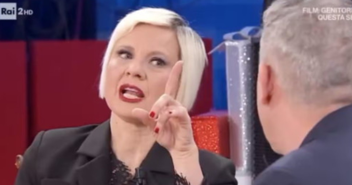 bellama antonella elia insulta valeria marini personalit224 di m da Liberoquotidiano.it bellama antonella elia insulta valeria marini personalit224 di m