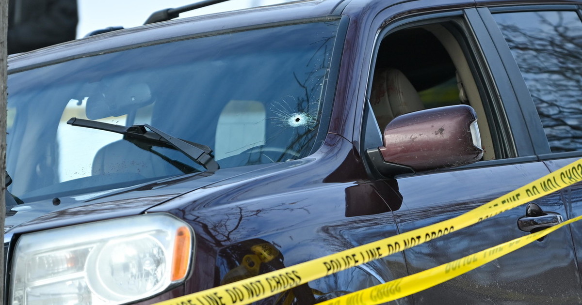 minneapolis poliziotto uccide una donna trump autodifesa da Liberoquotidiano.it minneapolis poliziotto uccide una donna trump autodifesa