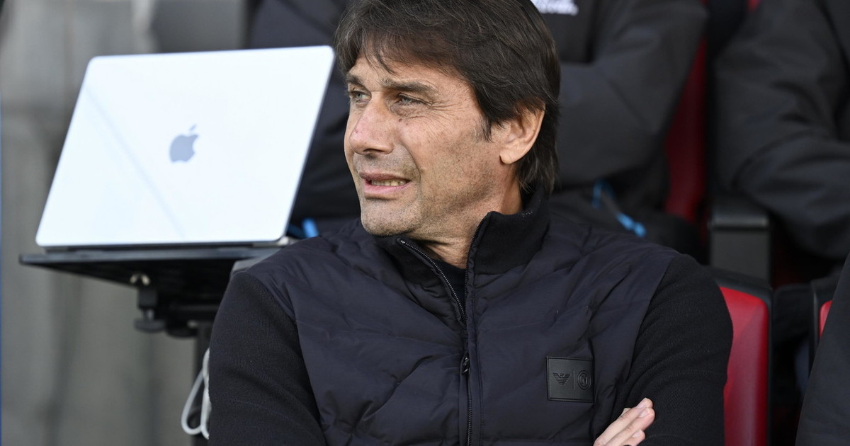 Inter Napoli, il silenzio di Antonio Conte: cosa sta succedendo