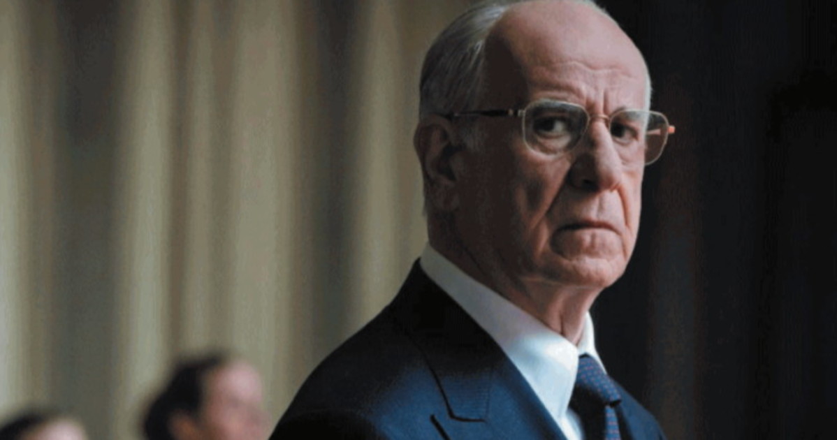 Paolo Sorrentino per una volta sceglie la sobrietà