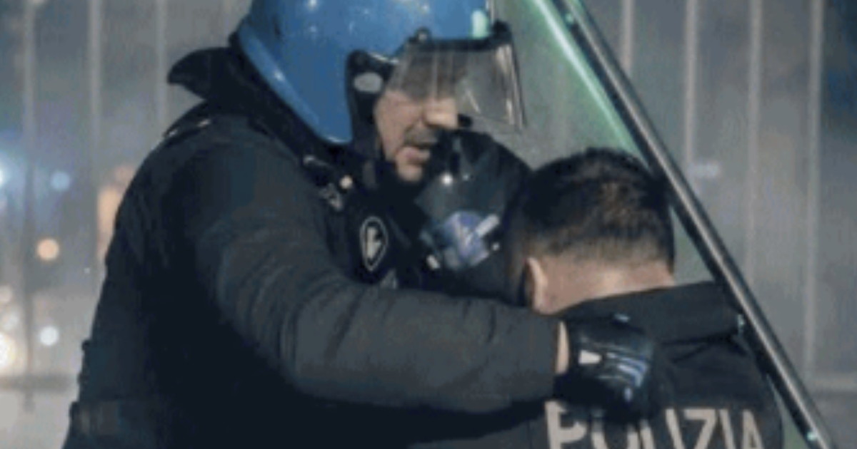 La strategia del caos dei "bravi ragazzi" La strategia del caos dei "bravi ragazzi"