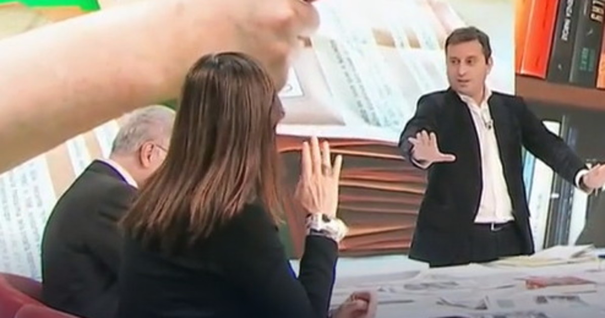 l aria che tira laura boldrini sconvolta in diretta ma risponde da Liberoquotidiano.it l aria che tira laura boldrini sconvolta in diretta ma risponde