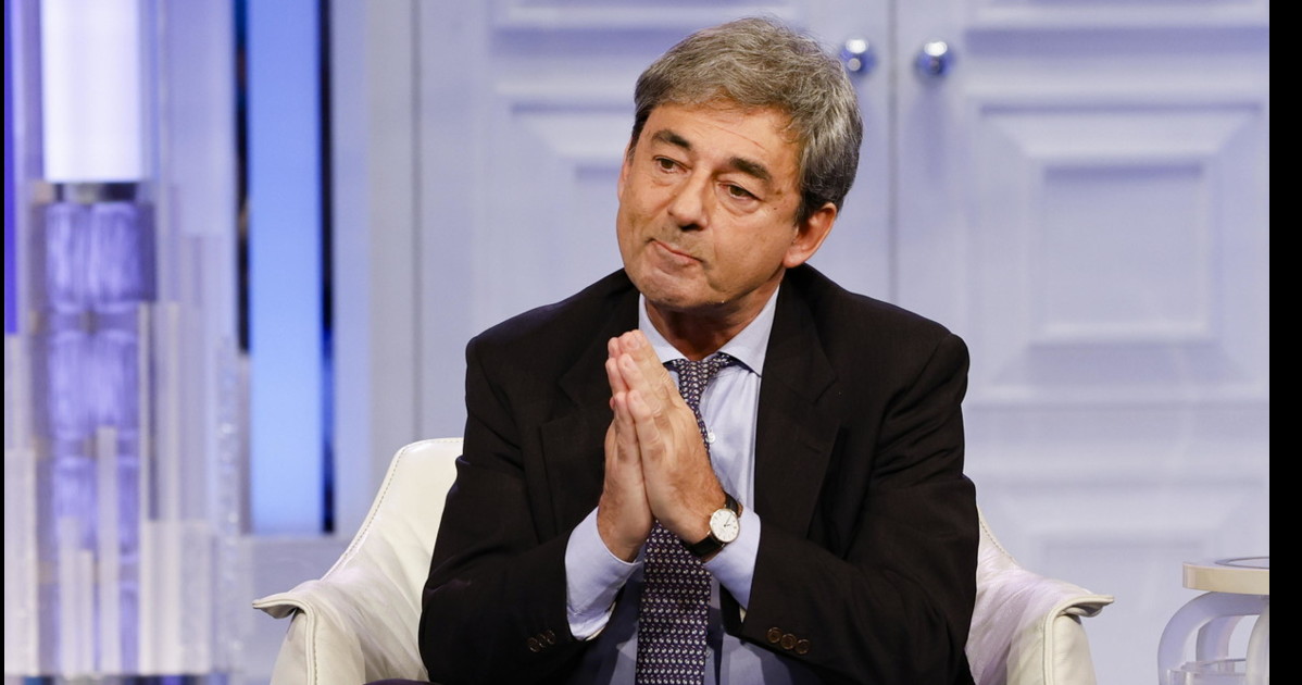 Ceccarelli, "un Ceccarelli, "un