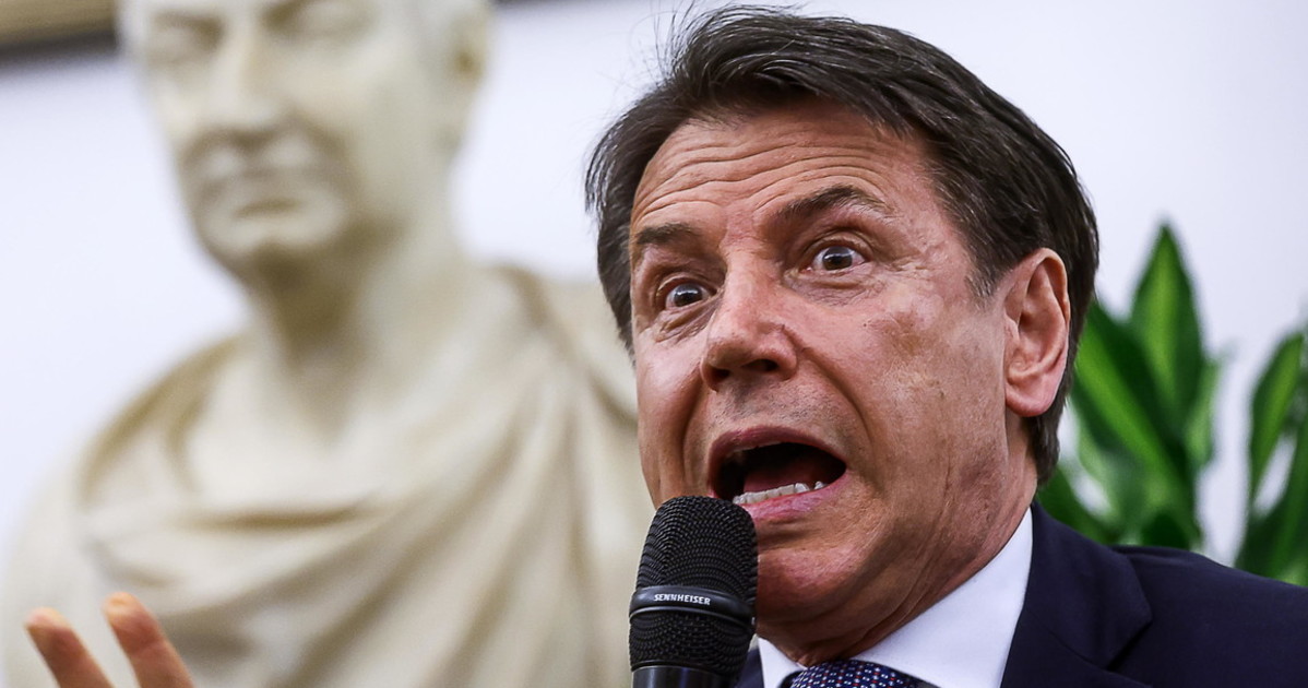 Iran, Conte e la carica degli ignoranti Iran, Conte e la carica degli ignoranti