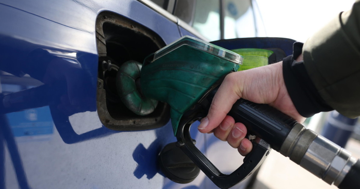 iran sbloccate le riserve di petrolio la mossa per soffocare i pasdaran da Liberoquotidiano.it iran sbloccate le riserve di petrolio la mossa per soffocare i pasdaran