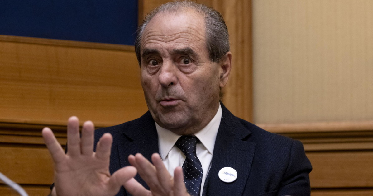 referendum antonio di pietro intravedo una dittatura nella magistratura da Liberoquotidiano.it referendum antonio di pietro intravedo una dittatura nella magistratura