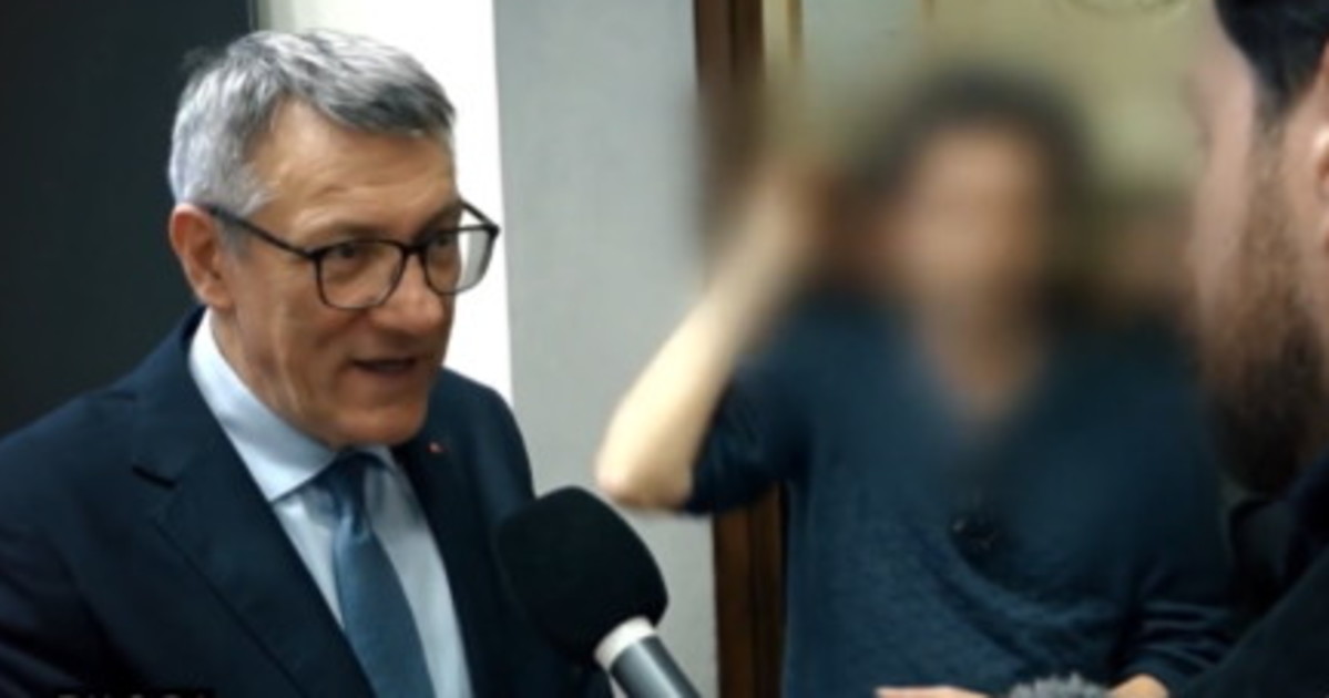fuori dal coro tfr non pagato e cgil condannata landini risponde cos236 la figuraccia da Liberoquotidiano.it fuori dal coro tfr non pagato e cgil condannata landini risponde cos236 la figuraccia