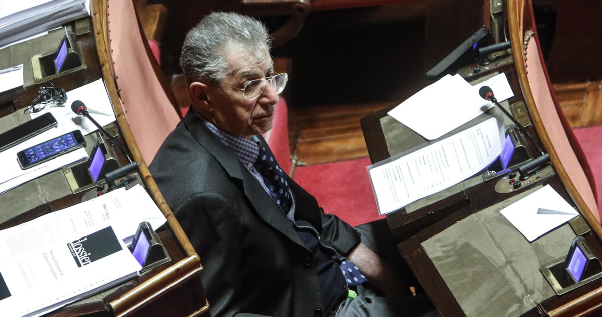 anche bossi cap236 l importanza di roma da Liberoquotidiano.it anche bossi cap236 l importanza di roma