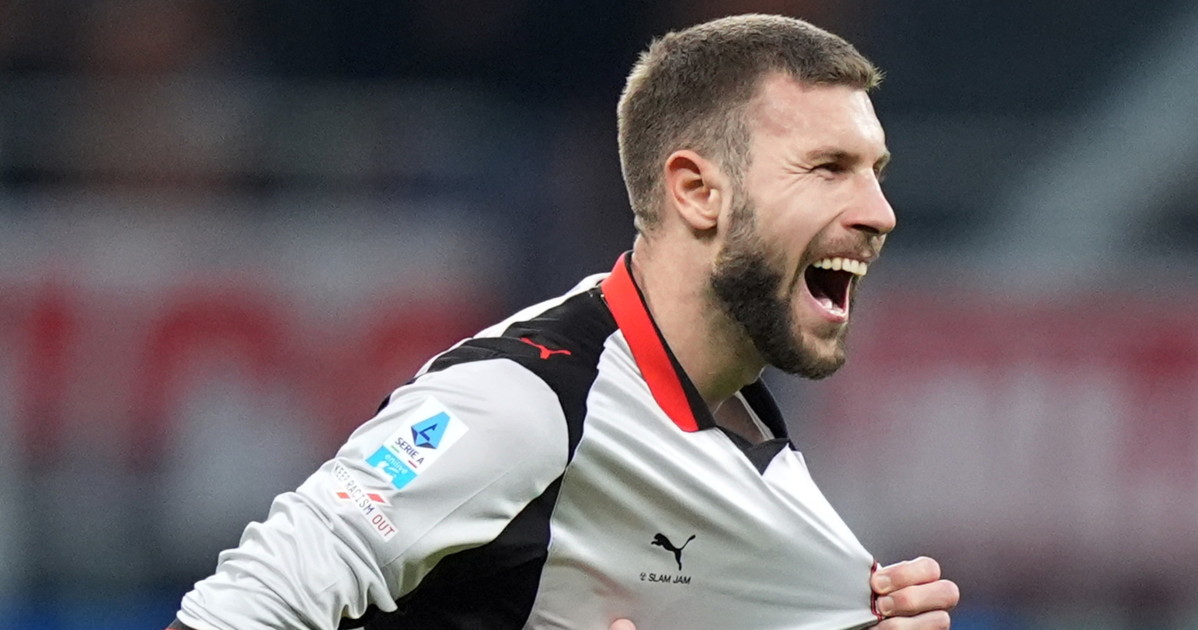 Milan, sconfitto il Toro in casa 3 a 2: eurogol di Pavlovic, poi Rabiot e Fofana Milan, sconfitto il Toro in casa 3 a 2: eurogol di Pavlovic, poi Rabiot e Fofana