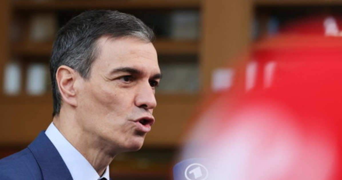 il nuovo cavaliere rosso che infiamma la sinistra da Liberoquotidiano.it il nuovo cavaliere rosso che infiamma la sinistra