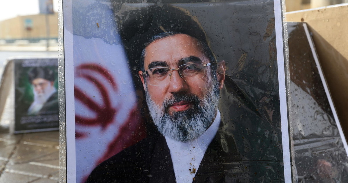 iran la giornata di guerra il washington post khamenei ferito e isolato non risponde ai messaggi da Liberoquotidiano.it iran la giornata di guerra il washington post khamenei ferito e isolato non risponde ai messaggi