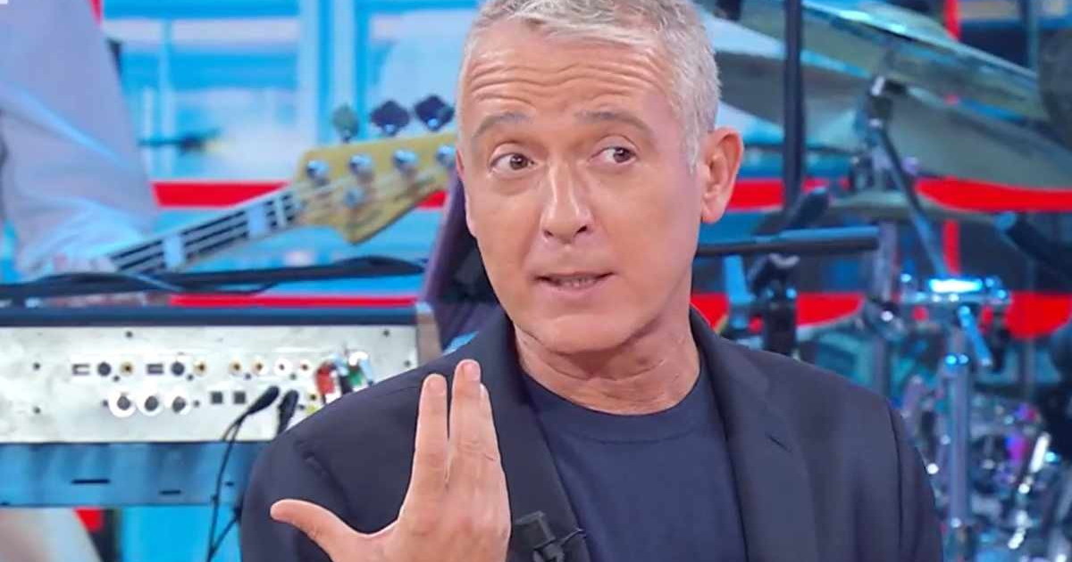 bella ma diaco in lacrime per gino paoli da Liberoquotidiano.it bella ma diaco in lacrime per gino paoli