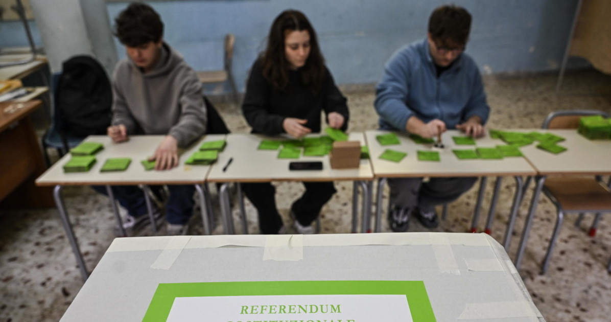 gli islamici italiani si intestano la vittoria del no mossi 700mila voti da Liberoquotidiano.it gli islamici italiani si intestano la vittoria del no mossi 700mila voti