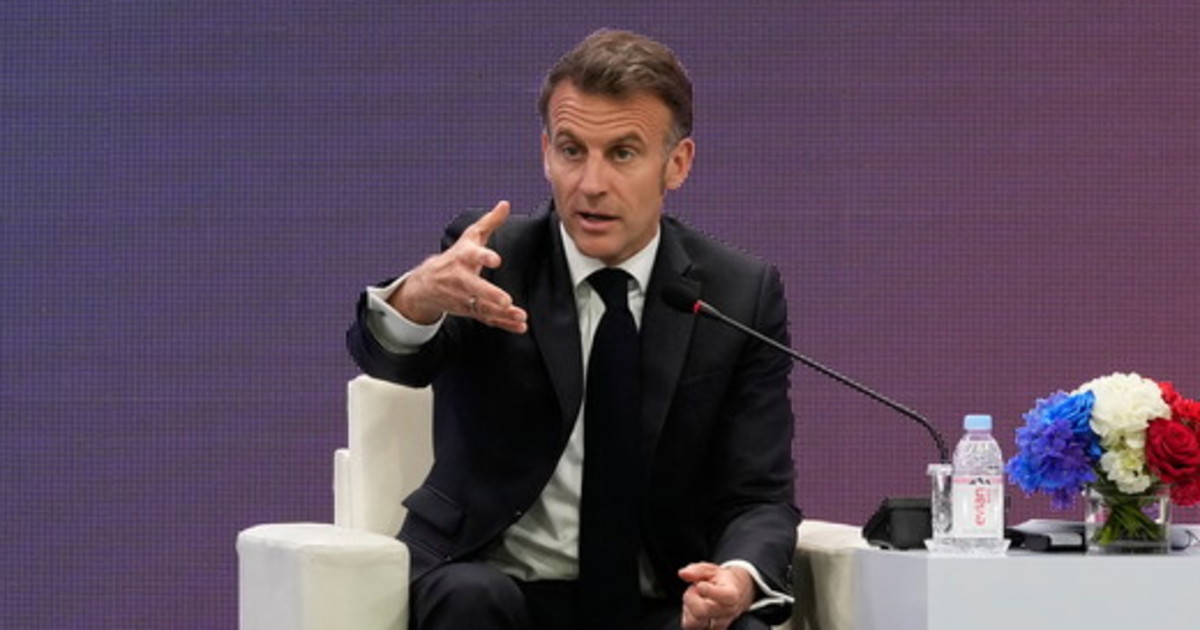 macron double face e l iran fa passare le navi dei francesi