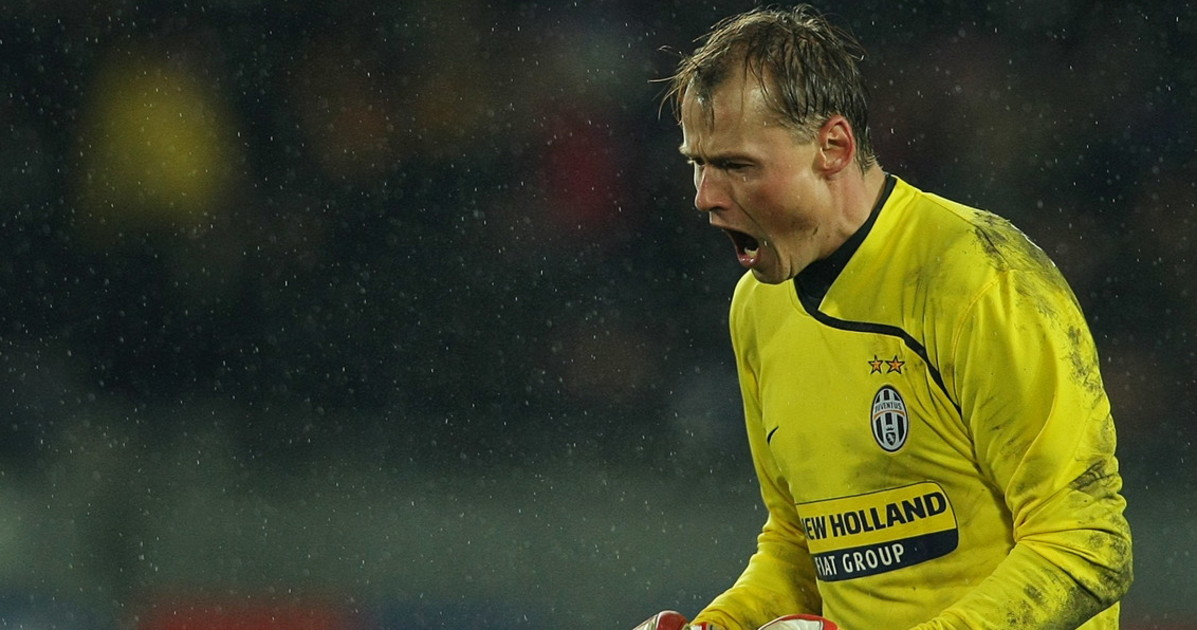 alex manninger il giallo sull incidente stradale su cosa si indaga da Liberoquotidiano.it alex manninger il giallo sull incidente stradale su cosa si indaga